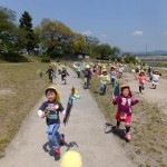 ことり組 出雲路橋へお散歩♪