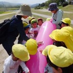 ひかり組　出雲路橋お散歩