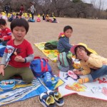 ひよこ組・ことり組　お散歩遠足（植物園）　３月７日（月）