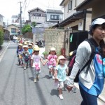 ひよこ組 下鴨神社へ遠足気分でお散歩　7月4日（月）