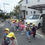 ひよこぐみ賀茂川お散歩　１０月１１日（火）