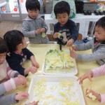 2月１４日（火）ひよこ組　クッキング～煮込みラーメン・フルーツポンチ～