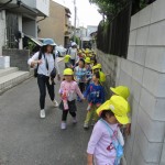 ひよこ組、ことり組　下鴨神社へお散歩　５月17日