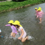 ことり組　川あそび　９月５日