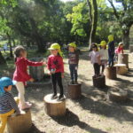 ことり・ひよこ・たんぽぽ組　お散歩遠足　10月２６日（水）